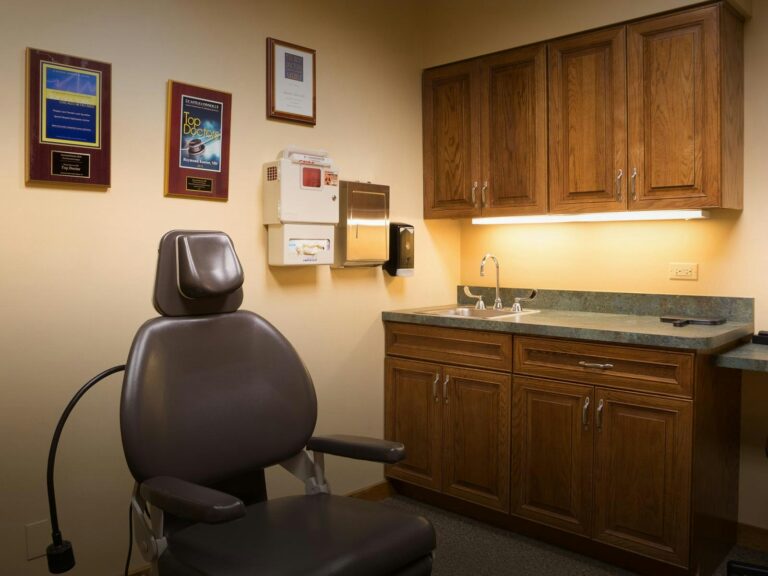 chicago hair 768x576